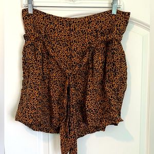 Topshop Cairo Leopard Print High Waisted Shorts